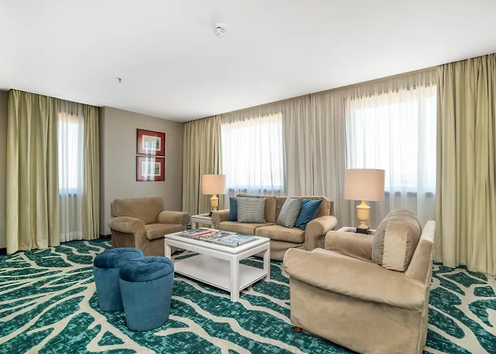 Hotel Porto Gaia By Ihg 4*